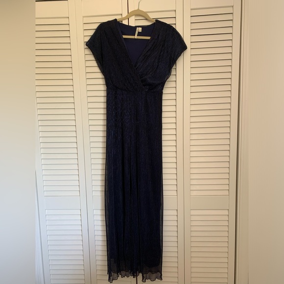 Blue Pleated Jumpsuit - Picture 3 of 4